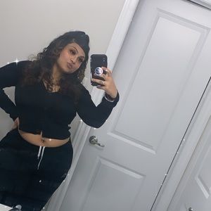 Meet your Posher, Rose